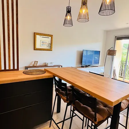 Apartamento Superbe Terrasse Et Parking Prive